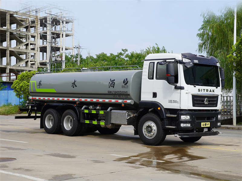重汽汕德卡18噸灑水車-重汽高端大型灑水車 重汽汕德卡18噸灑水車-重汽高端大型灑水車